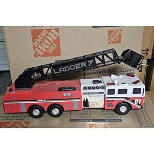 Mighty Fleet Titans 29" Jumbo Toy Fire Truck – Realistic Flashing Lights, Sir